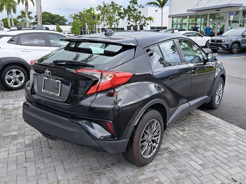 Used 2021 Toyota C-HR LE SUV