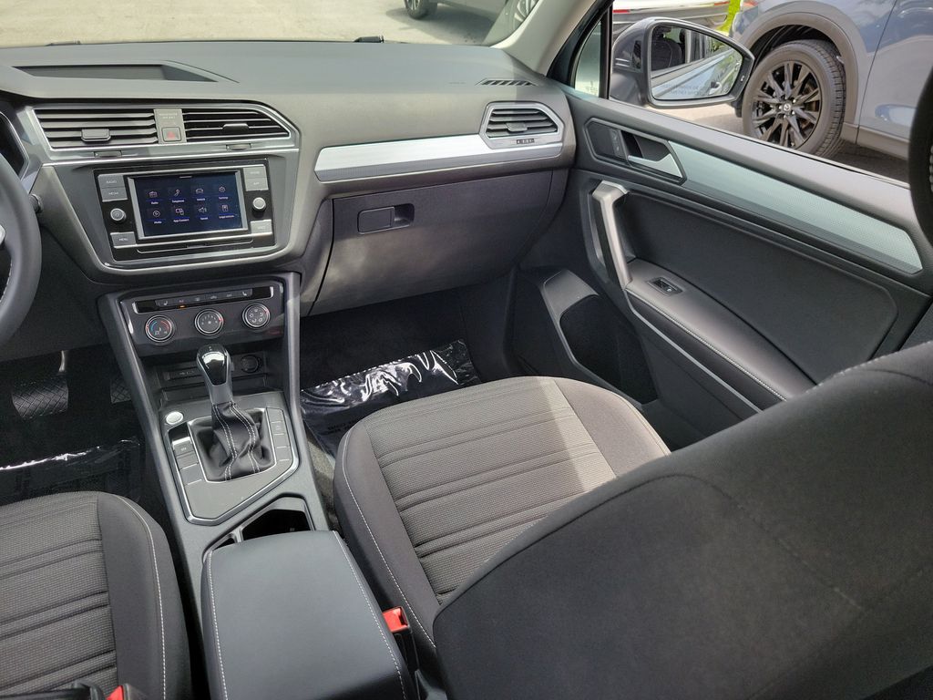 2024 Volkswagen Tiguan S - Photo 16