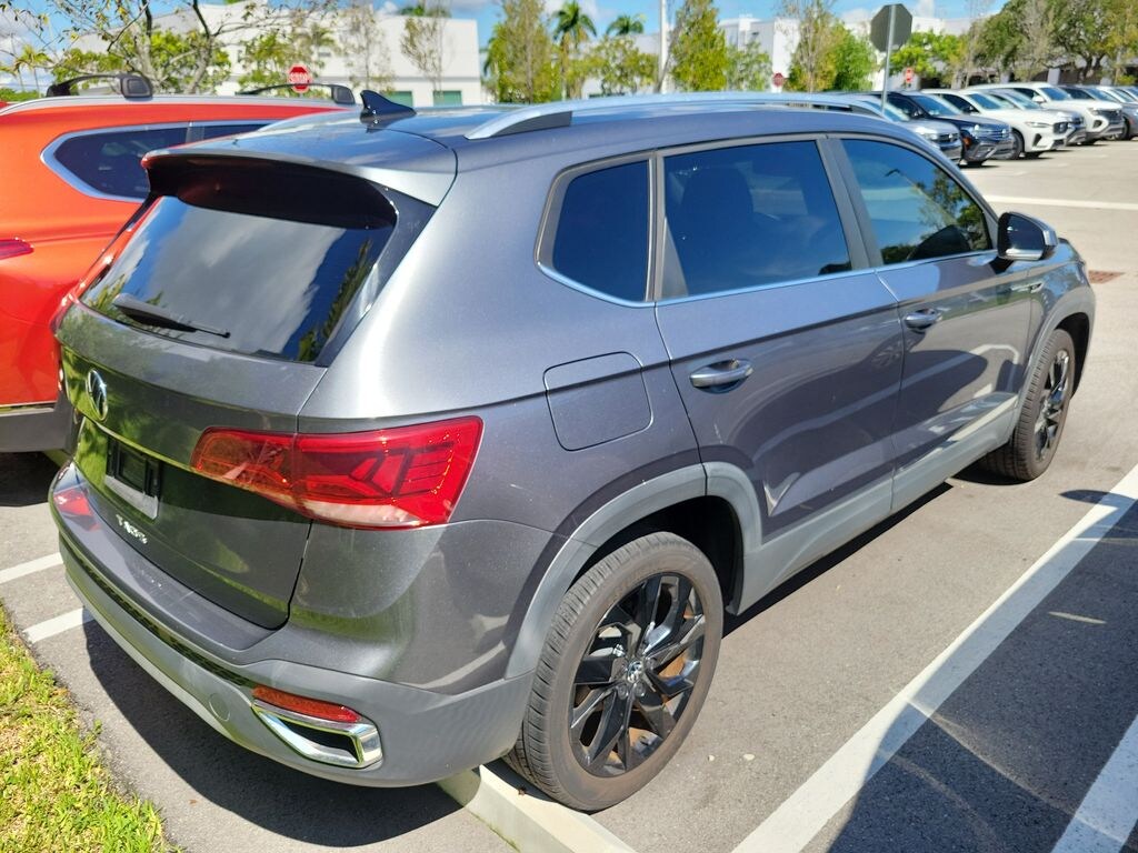 Certified 2022 Volkswagen Taos 1.5T SE SUV