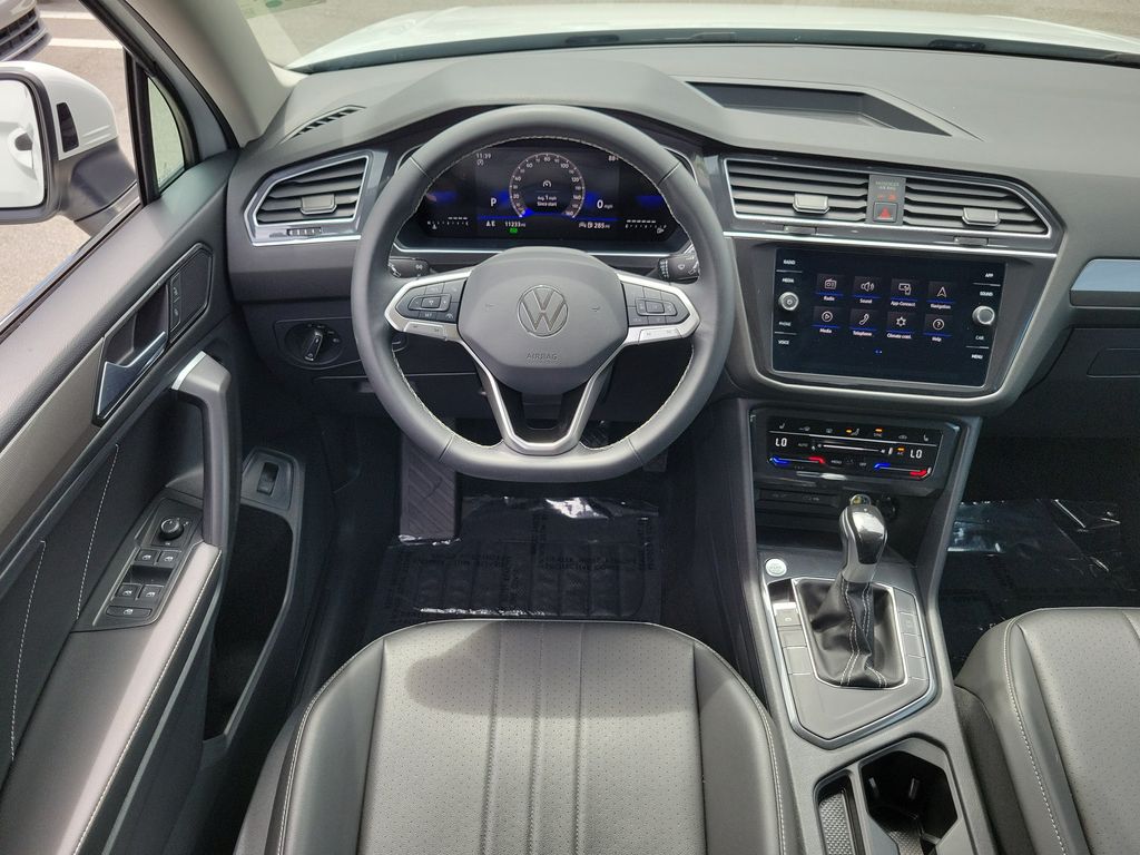 2024 Volkswagen Tiguan SE - Photo 15