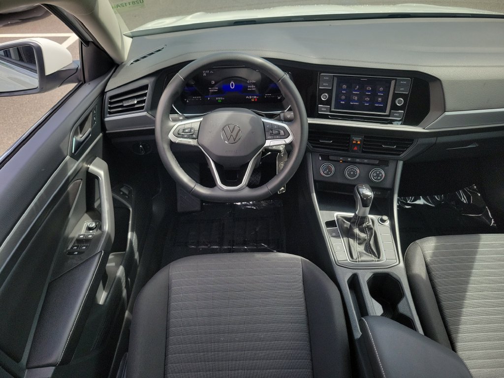 2023 Volkswagen Jetta S - Photo 20