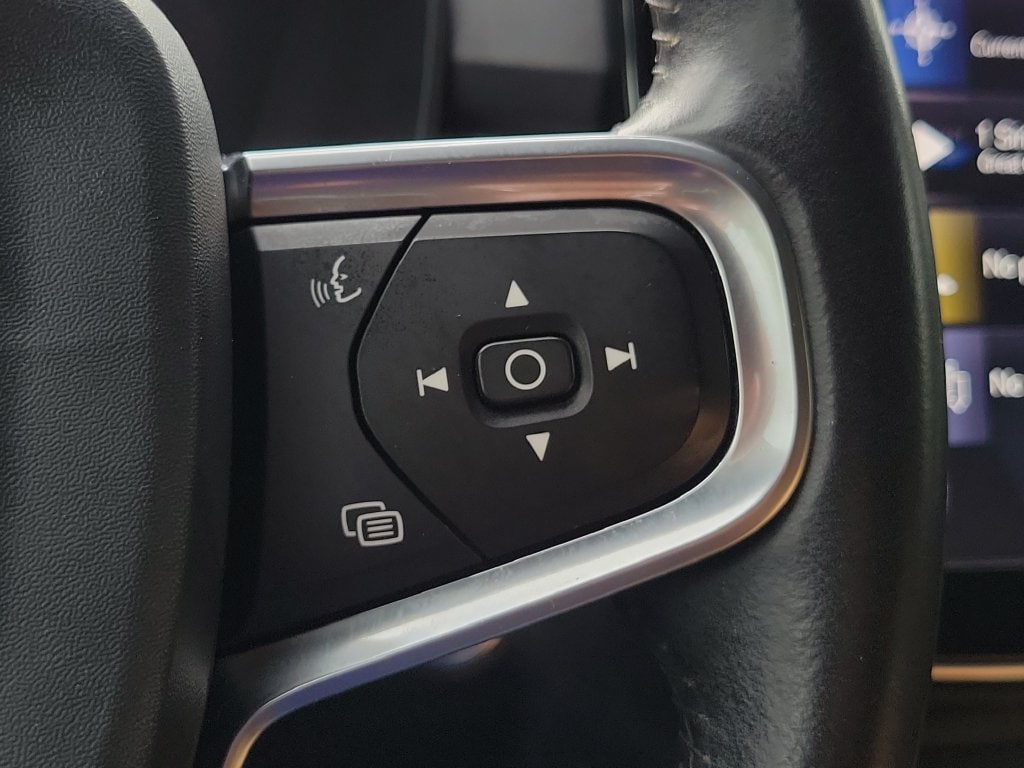 2019 Volvo XC40 Momentum - Photo 25