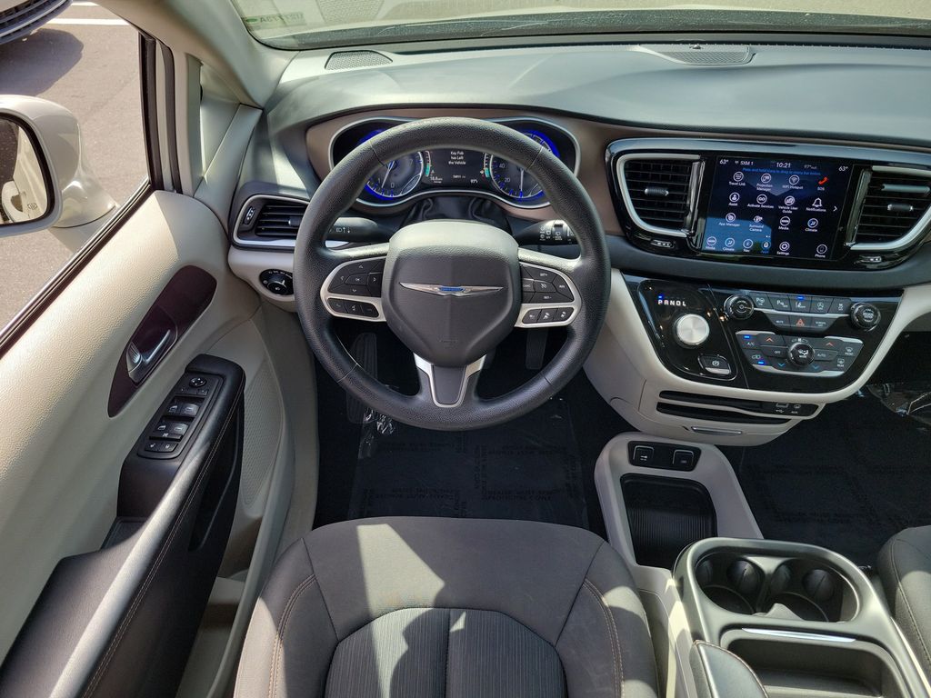 2019 Chrysler Pacifica Touring Plus - Photo 13