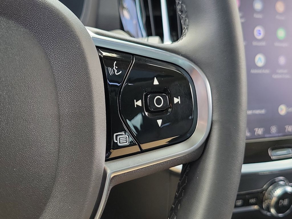 2024 Volvo S60 Plus - Photo 24