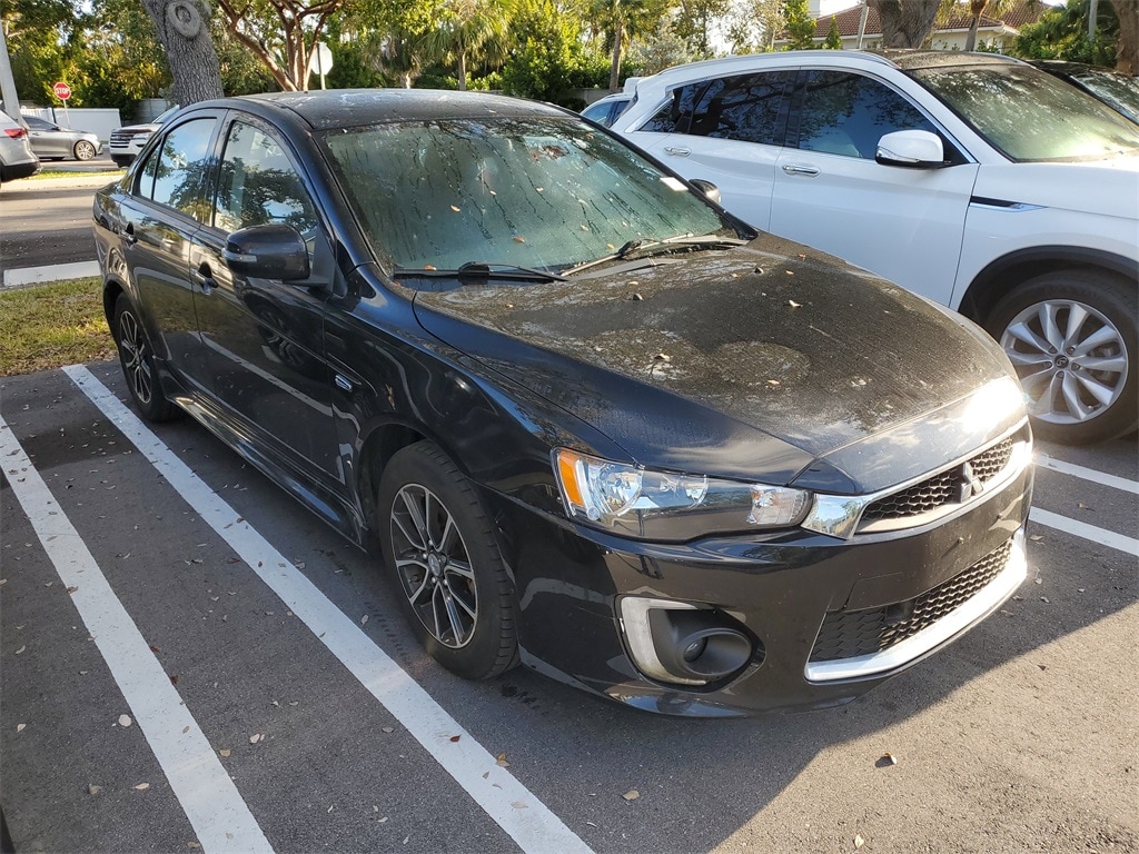 2017 Mitsubishi Lancer ES