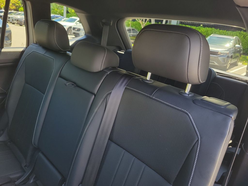 2022 Volkswagen Tiguan SE R-LINE BLACK - Photo 11