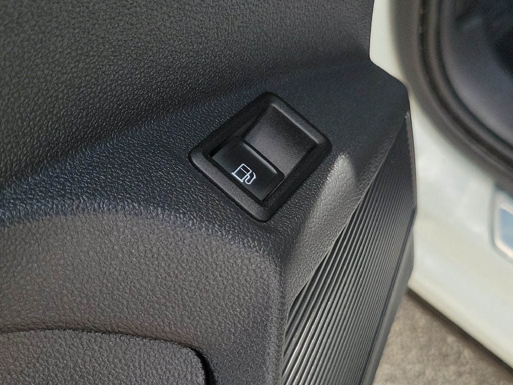 2024 Volkswagen Taos SE - Photo 18