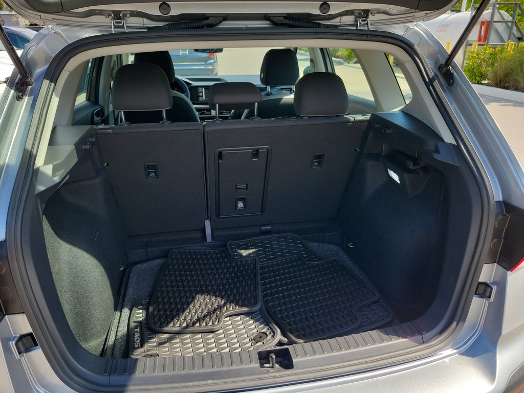 2024 Volkswagen Taos S - Photo 6
