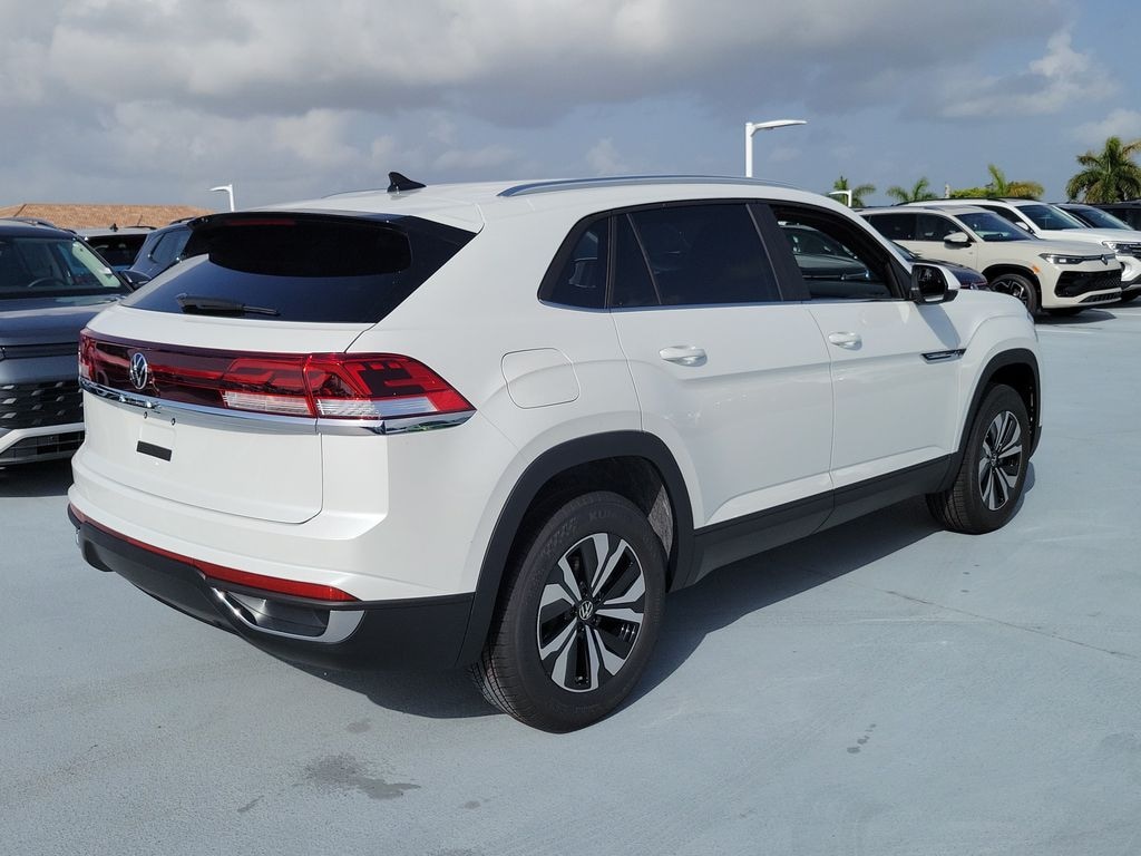 New 2026 Volkswagen Atlas Cross Sport 2.0T SE SUV