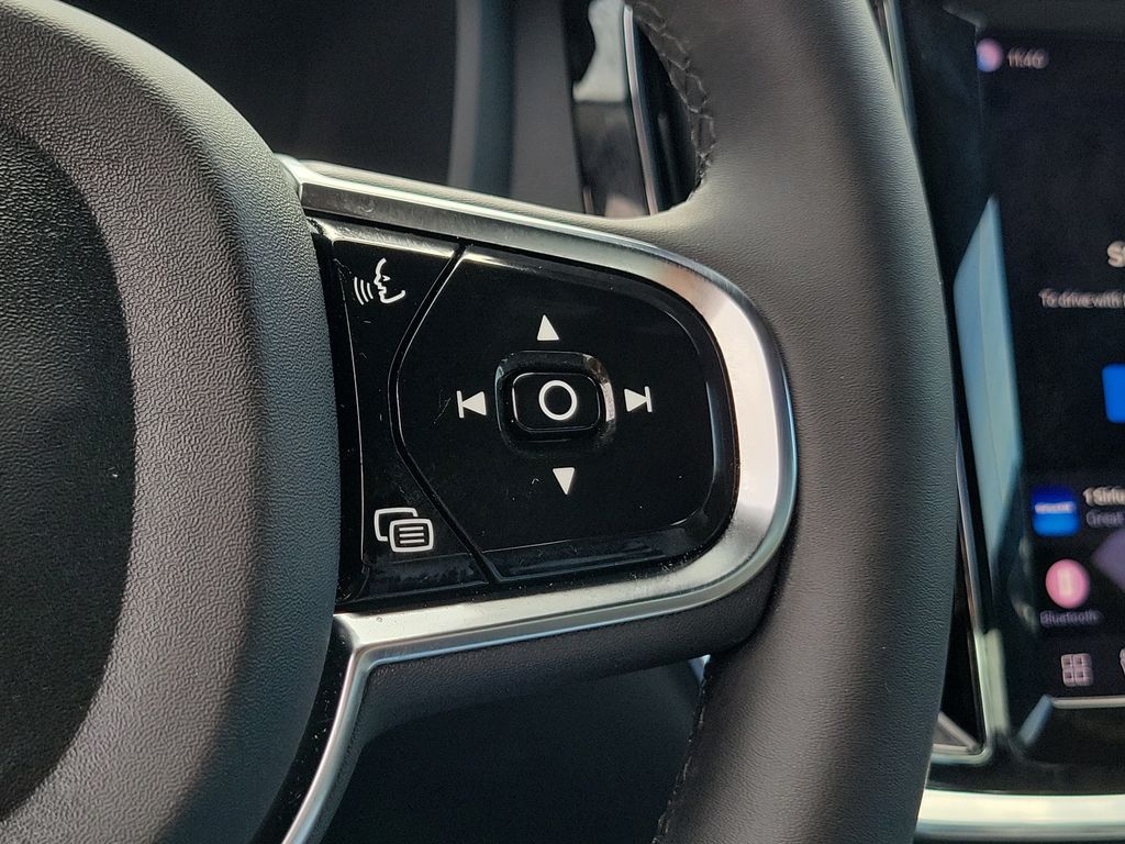 2024 Volvo S60 Plus - Photo 24