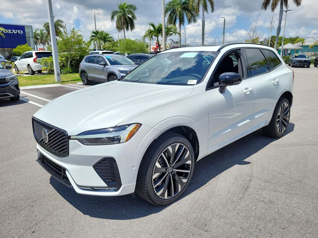 New 2026 Volvo XC60 B5 Ultra SUV