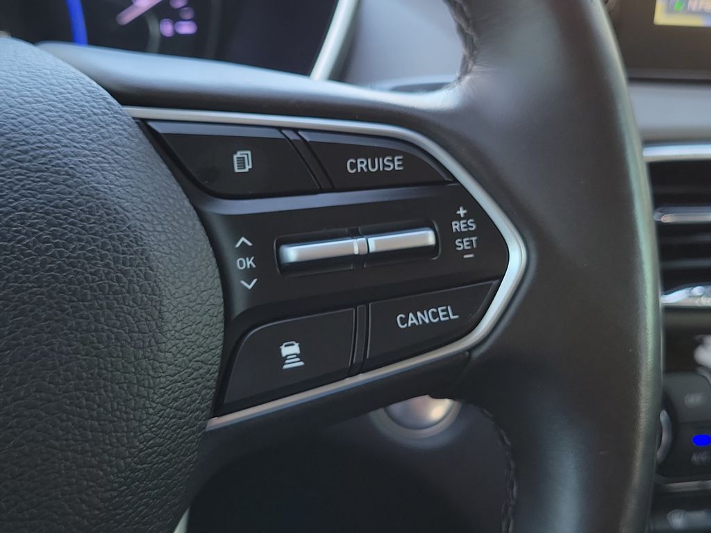 2020 Hyundai Santa Fe Limited - Photo 23