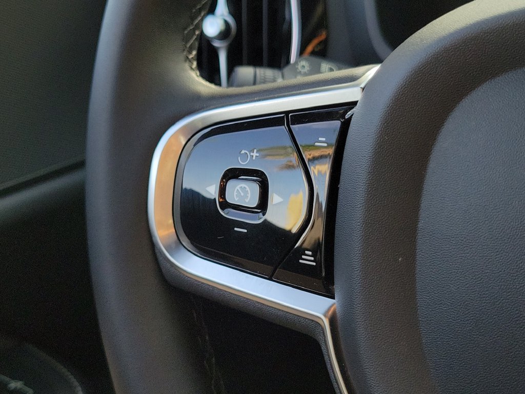 2024 Volvo S60 Plus - Photo 23