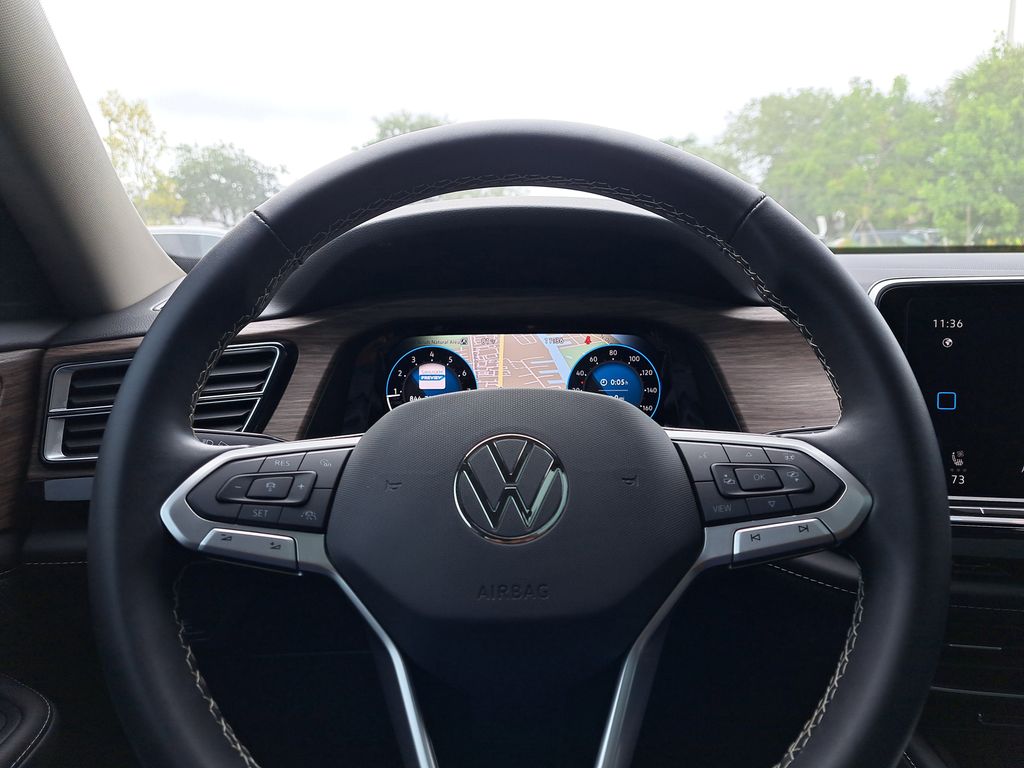 2025 Volkswagen Atlas SEL - Photo 25