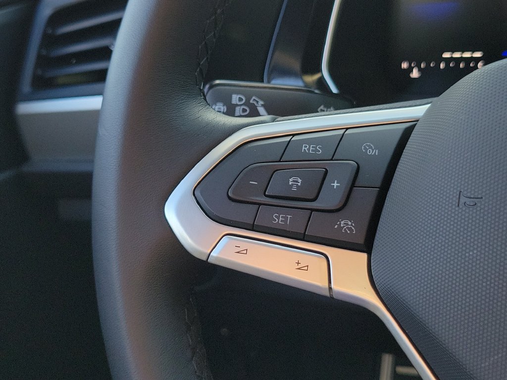 2024 Volkswagen Jetta Sport - Photo 24