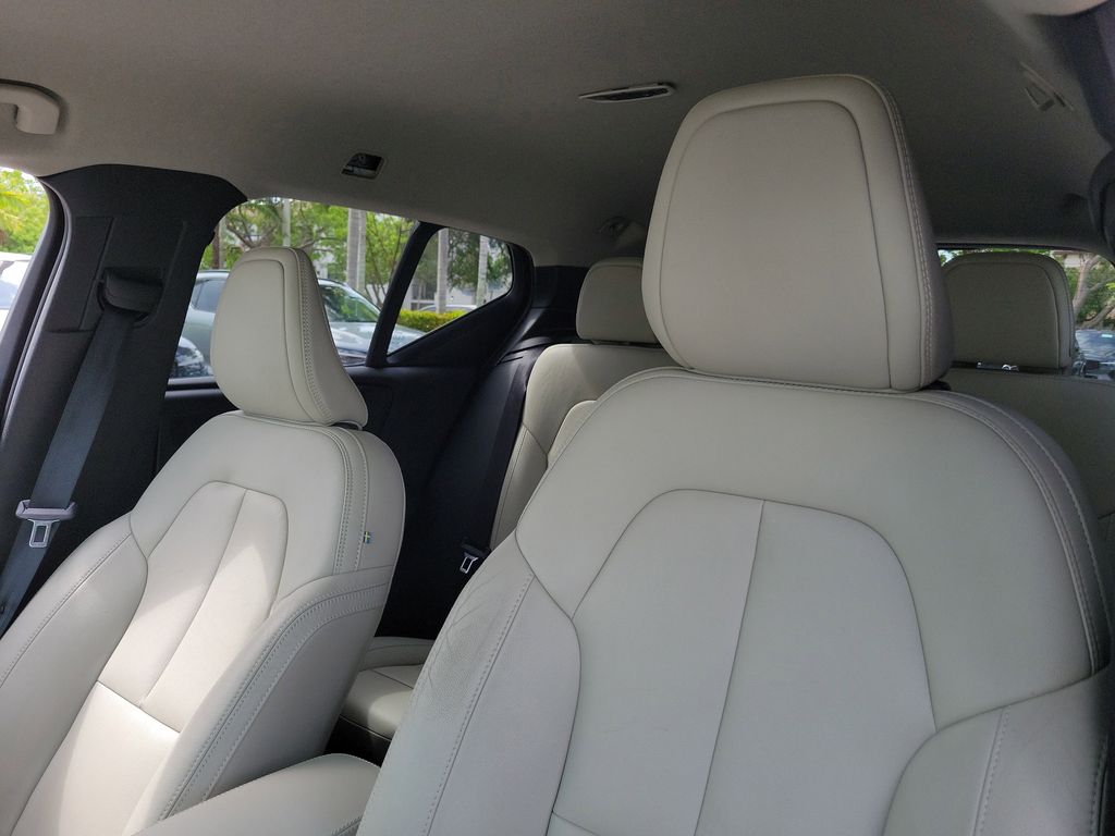 2019 Volvo XC40 Momentum - Photo 20
