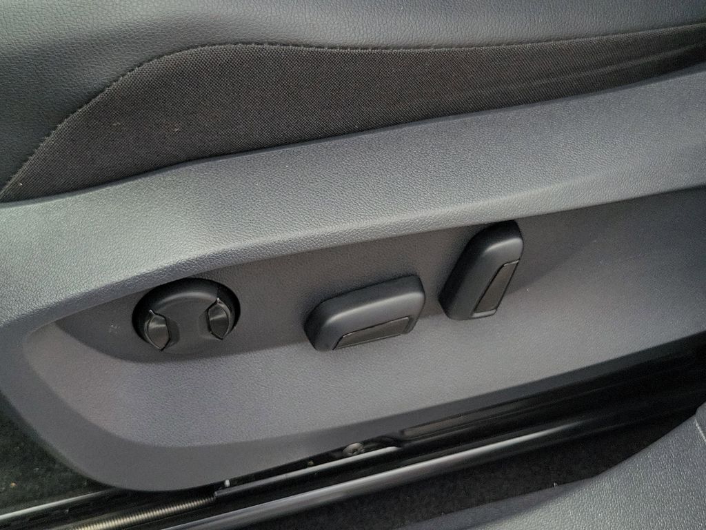 2023 Volkswagen Tiguan SE R-LINE BLACK - Photo 21