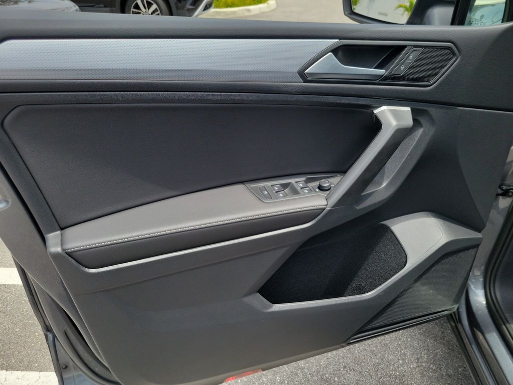 2024 Volkswagen Tiguan S - Photo 17