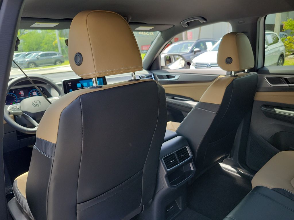 2024 Volkswagen Atlas Cross Sport SE - Photo 12