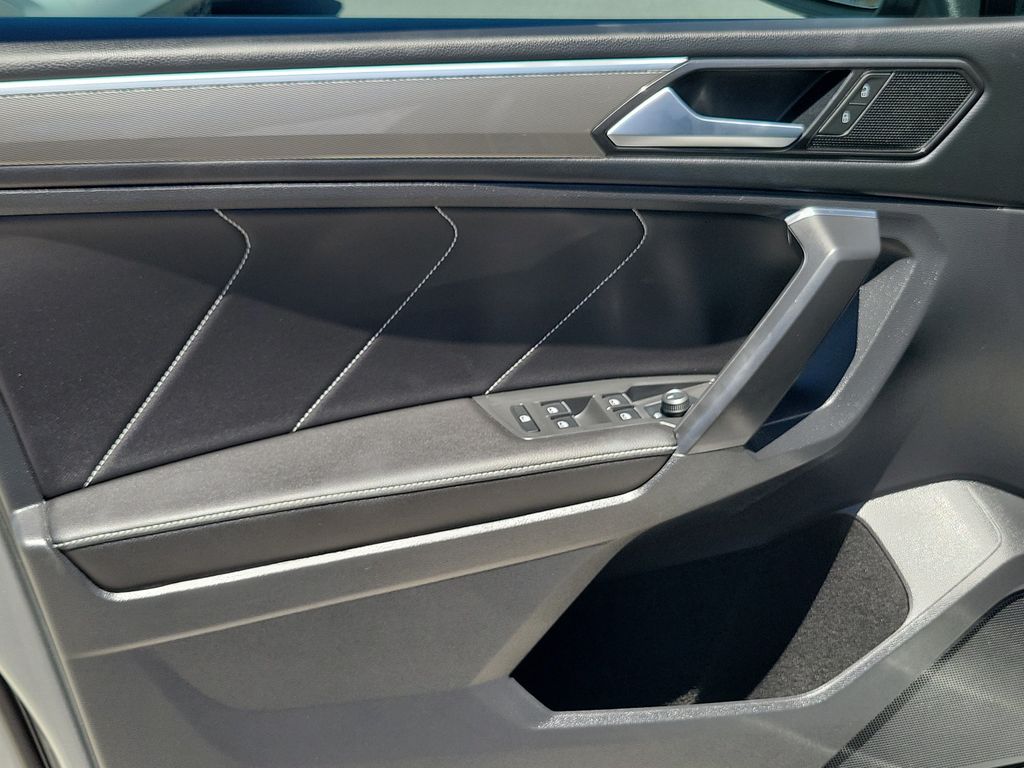 2022 Volkswagen Tiguan SE R-LINE BLACK - Photo 18