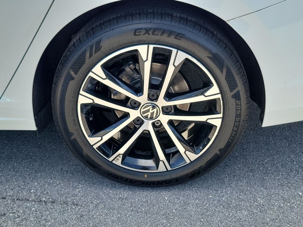 2023 Volkswagen Jetta Sport - Photo 7