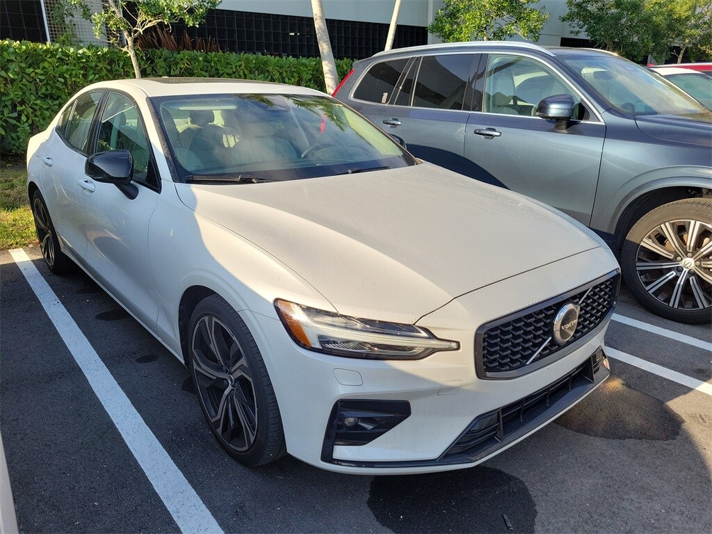 Used 2024 Volvo S60 B5 Core Dark Sedan