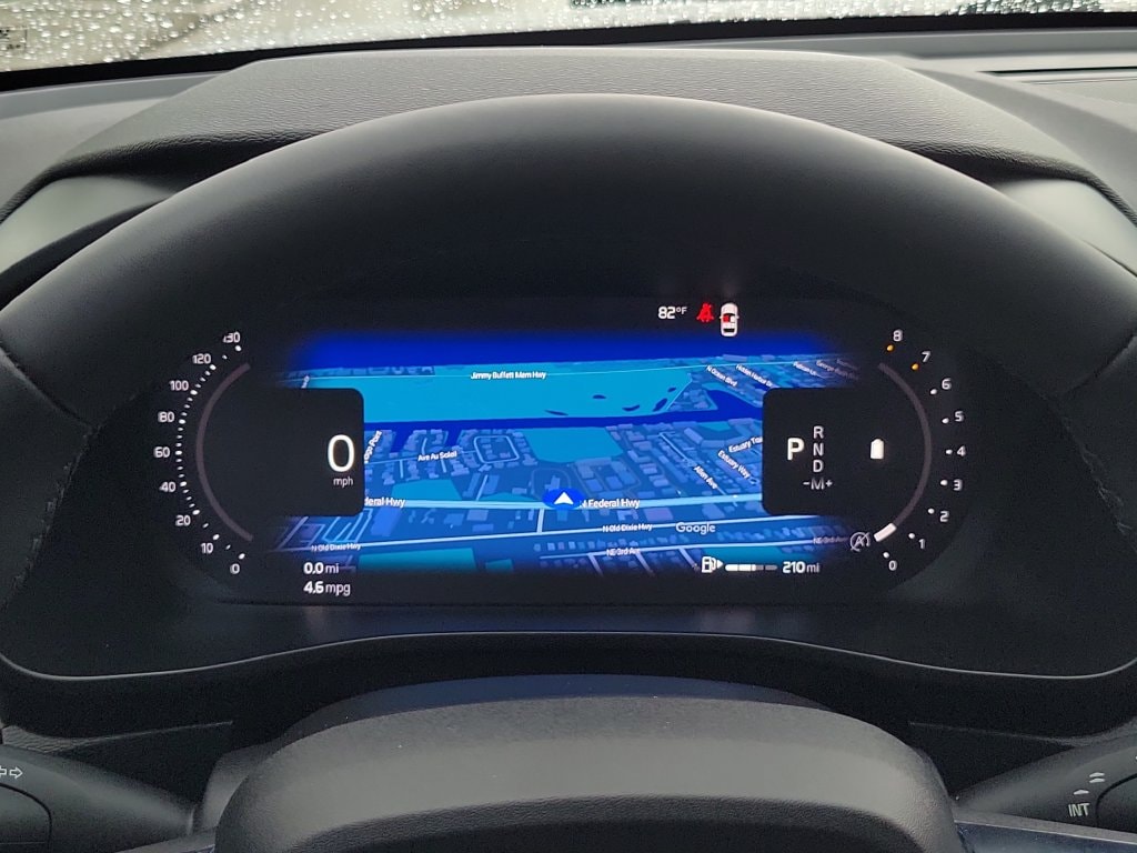 2024 Volvo XC40 Plus - Photo 26