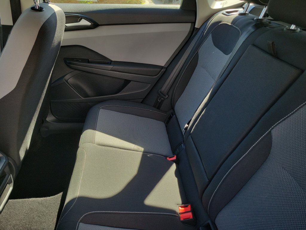 2023 Volkswagen Taos S - Photo 10