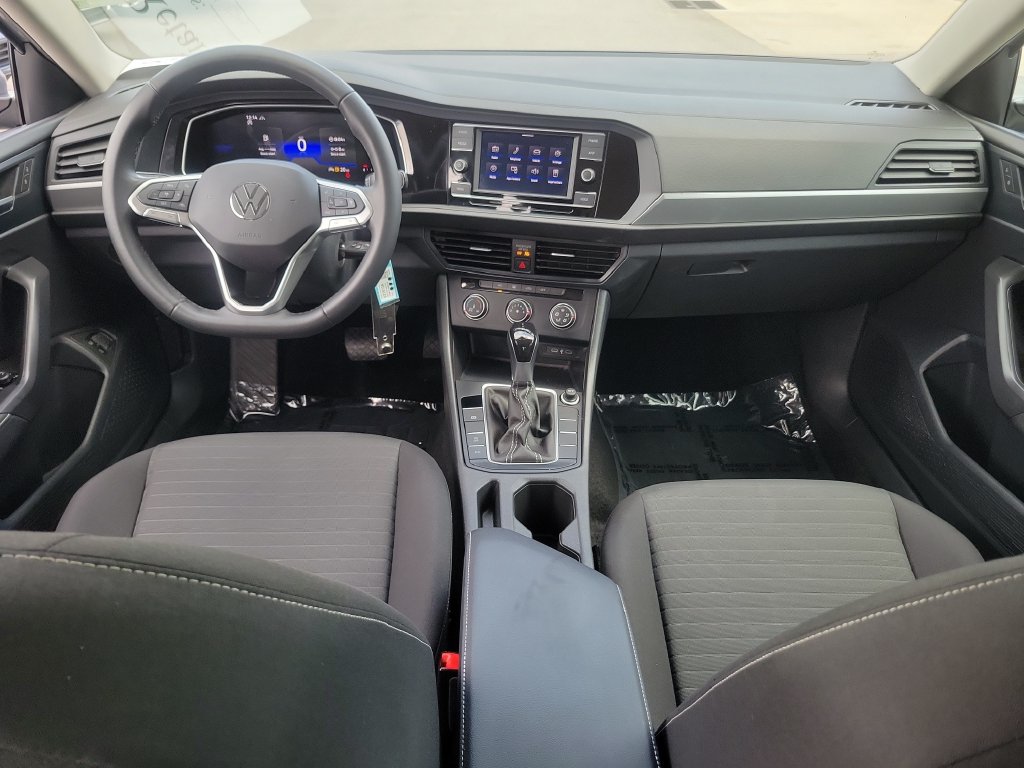 2024 Volkswagen Jetta S - Photo 13