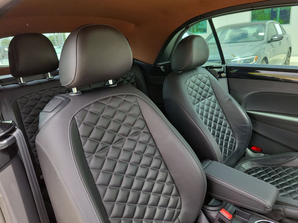 2019 Volkswagen Beetle SE - Photo 29