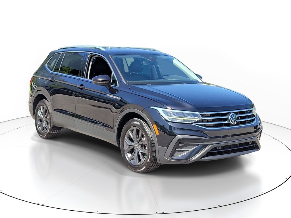 2022 Volkswagen Tiguan SE