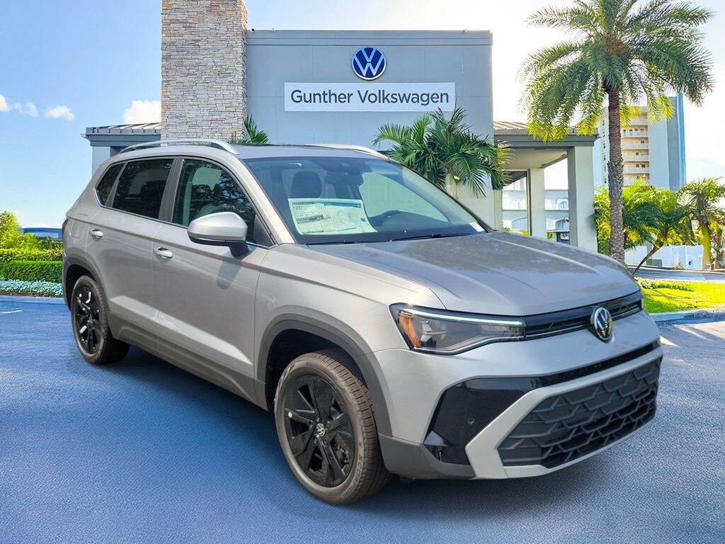 New 2026 Volkswagen Taos 1.5T SE SUV