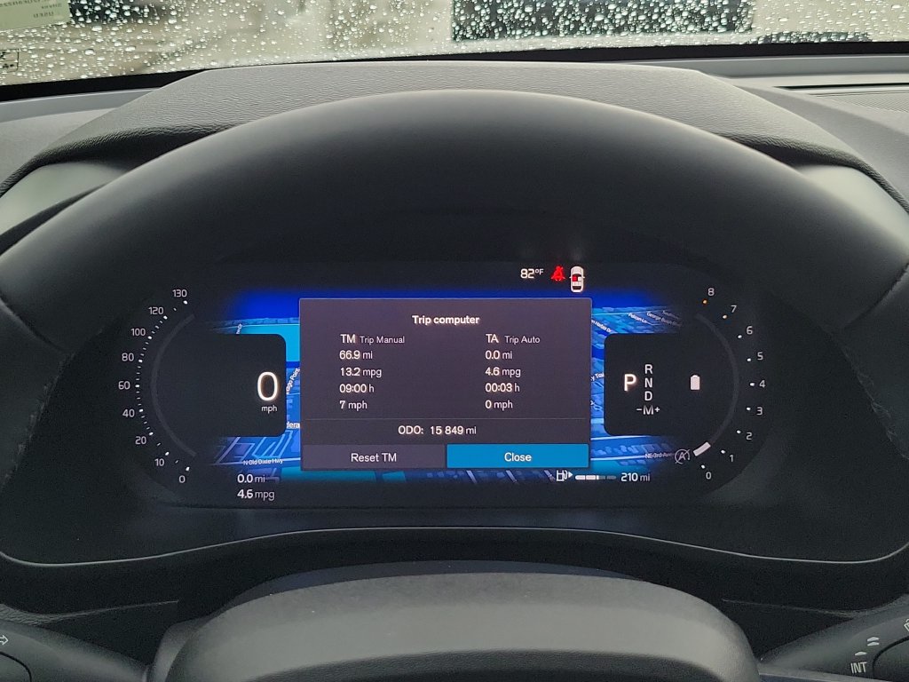 2024 Volvo XC40 Plus - Photo 27
