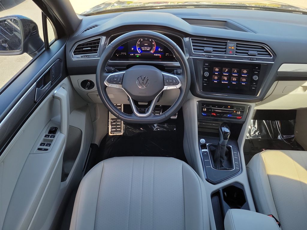 2023 Volkswagen Tiguan SE R-LINE BLACK - Photo 14
