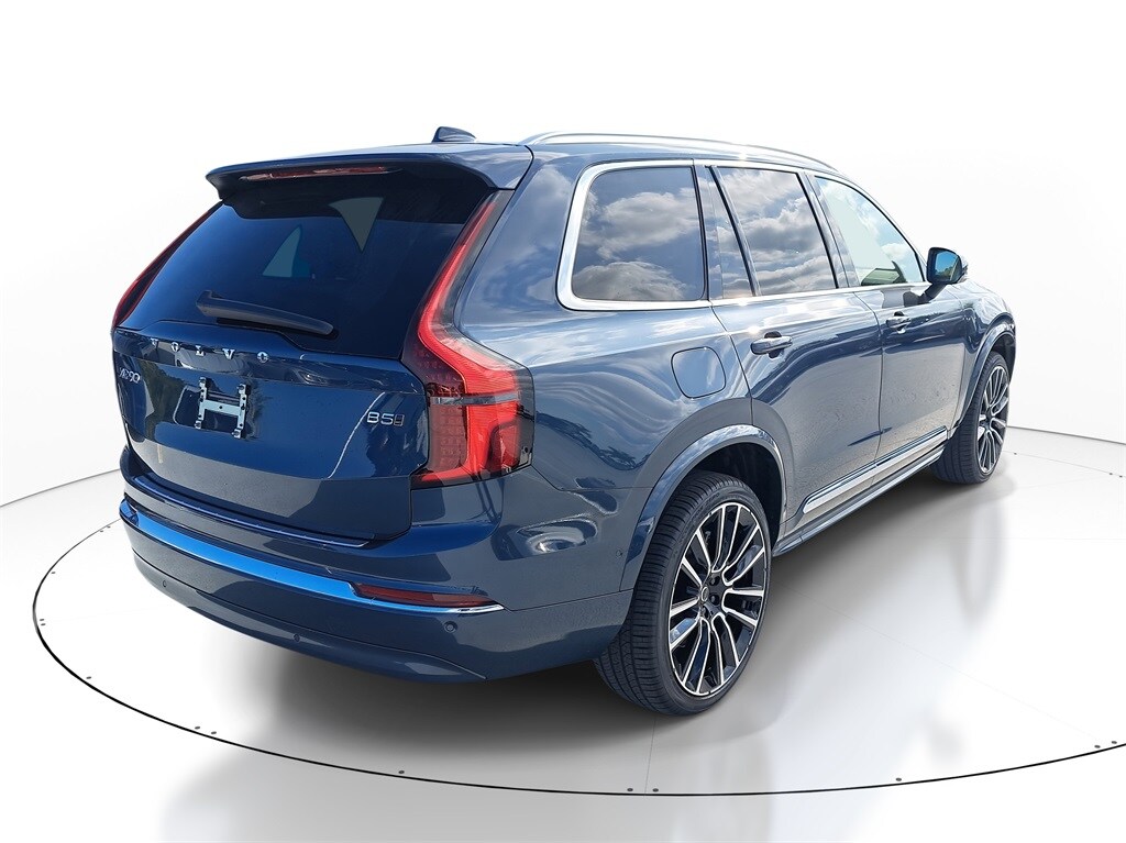 New 2026 Volvo XC90 B5 Ultra 7-Seater SUV