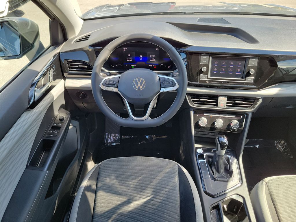 2024 Volkswagen Taos S - Photo 13