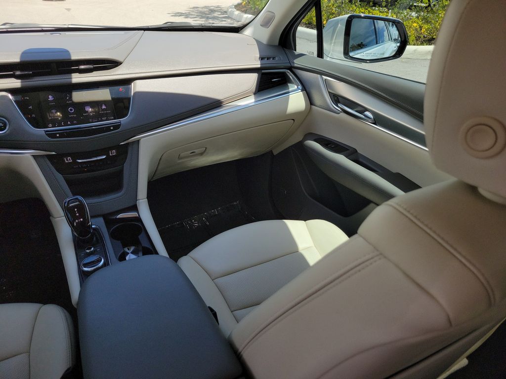 2023 Cadillac XT5 Premium Luxury - Photo 16