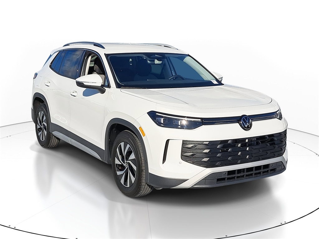 2026 Volkswagen Tiguan S's photo