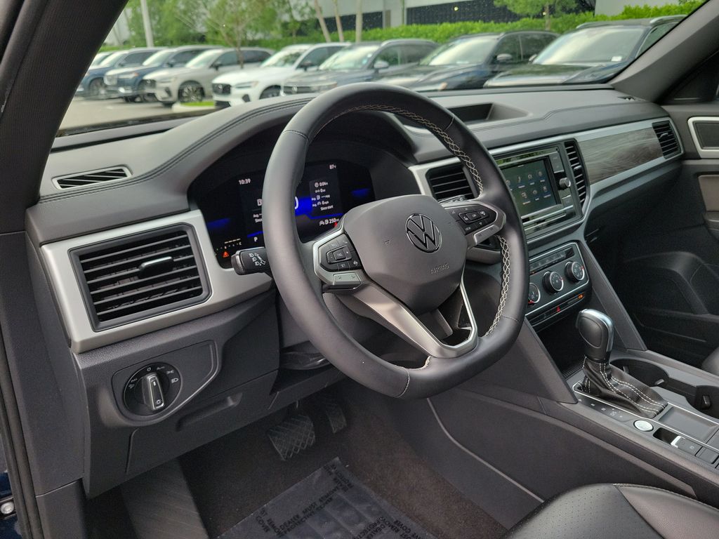 2022 Volkswagen Atlas Cross Sport SE - Photo 17