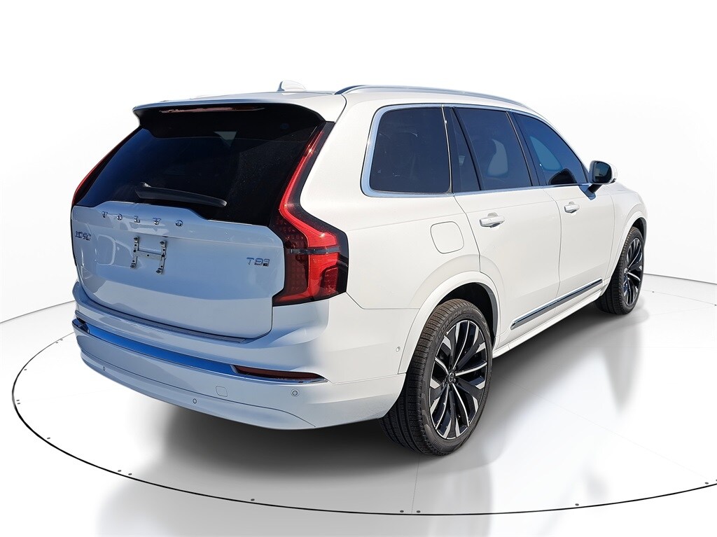 New 2026 Volvo XC90 plug-in hybrid T8 Ultra 7-Seater SUV
