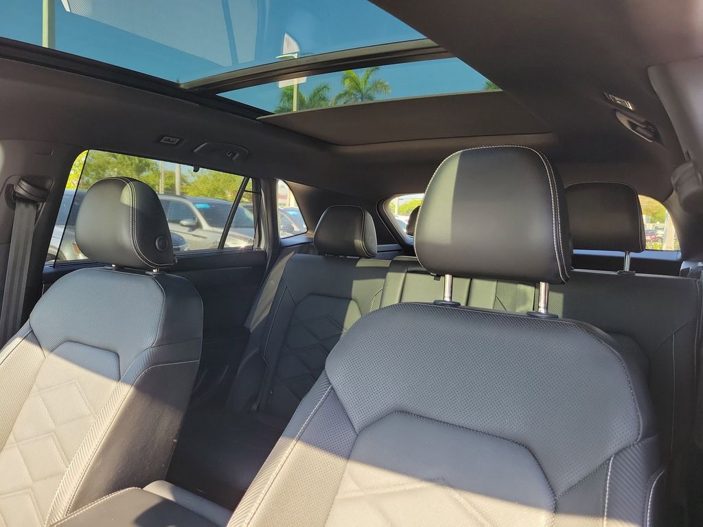 2024 Volkswagen Atlas Cross Sport SE w/Tech - Photo 20