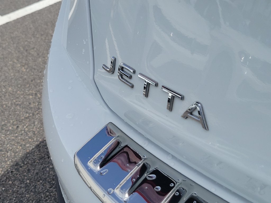 2023 Volkswagen Jetta S - Photo 10