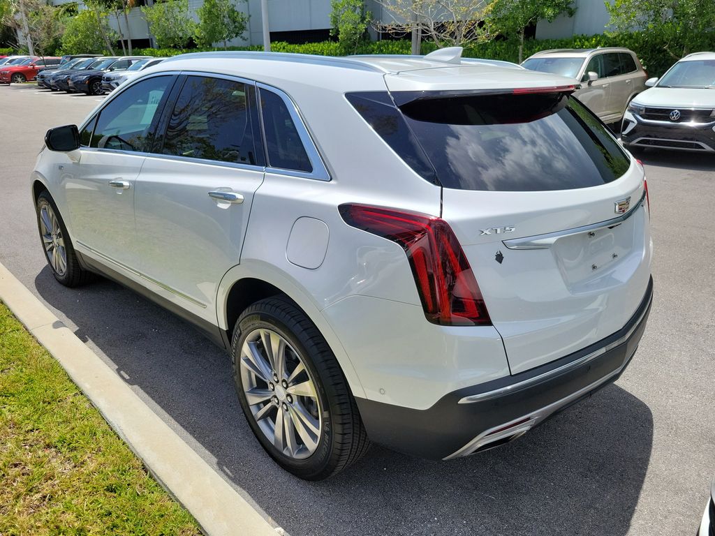 2023 Cadillac XT5 Premium Luxury - Photo 3