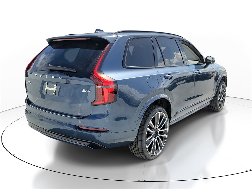 New 2026 Volvo XC90 B6 Ultra Dark Theme 7-Seater SUV