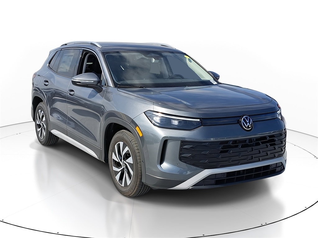 2026 Volkswagen Tiguan S's photo