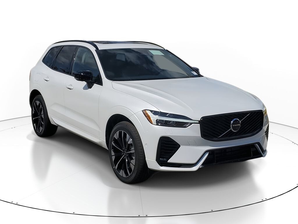 New 2026 Volvo XC60 plug-in hybrid T8 Plus SUV