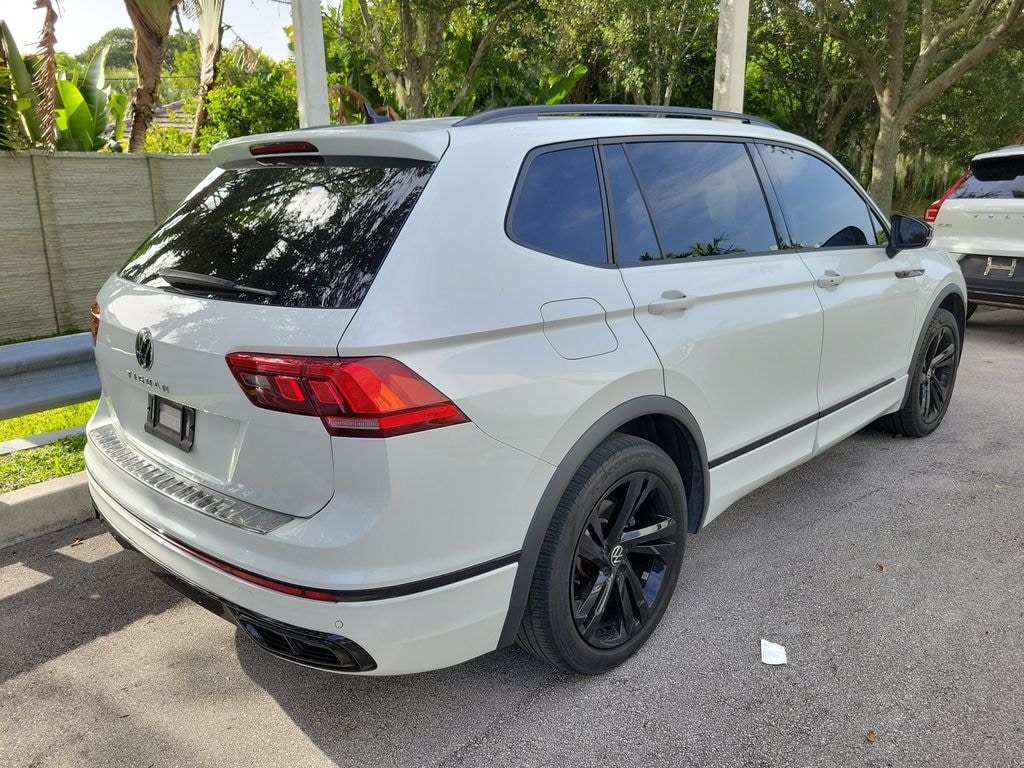 Certified 2023 Volkswagen Tiguan 2.0T SE R-Line Black SUV