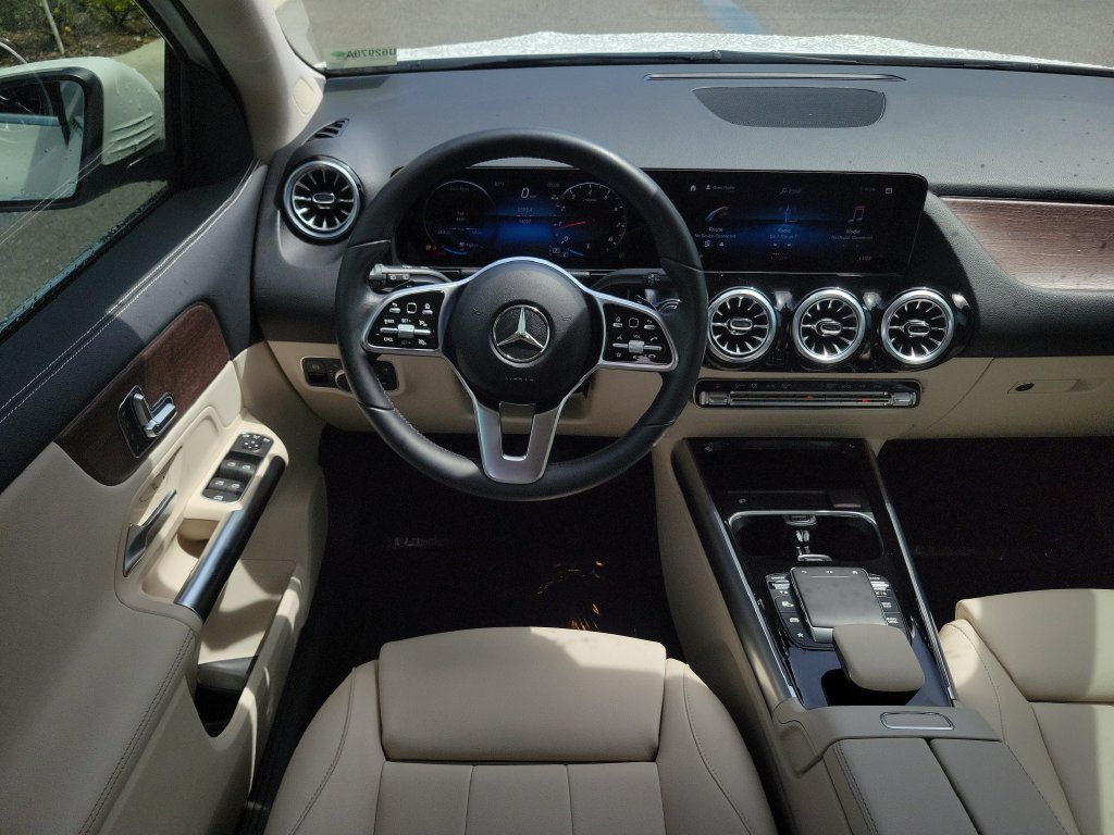 2023 Mercedes-Benz GLA Base - Photo 13