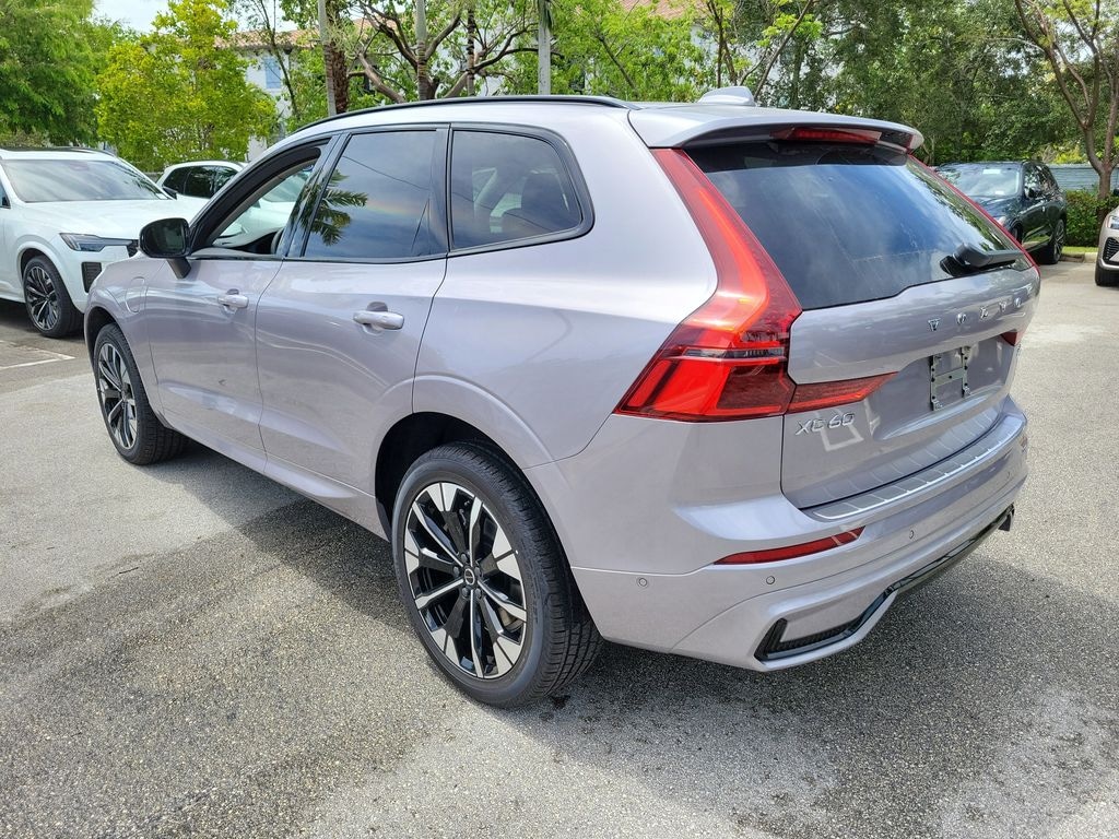 New 2026 Volvo XC60 plug-in hybrid T8 Plus SUV
