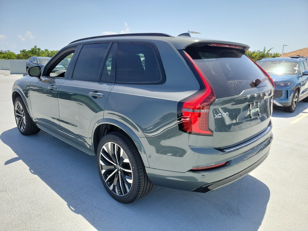 New 2027 Volvo XC90 B6 Ultra Dark Theme 6-Seater SUV